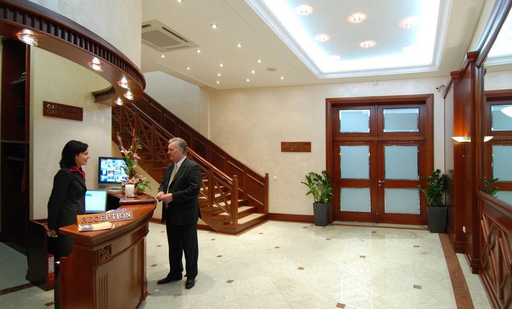 Hotel Orasac 3*